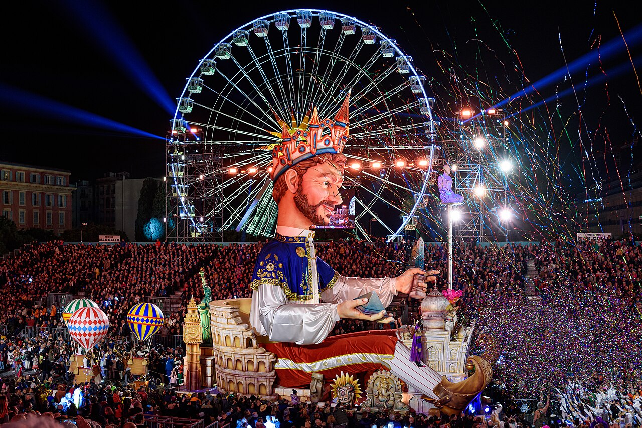 Nice Carnival · Illuminated King’s float